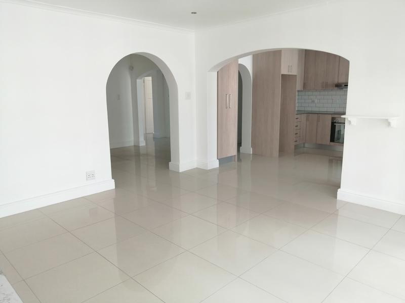 To Let 3 Bedroom Property for Rent in Claremont Western Cape